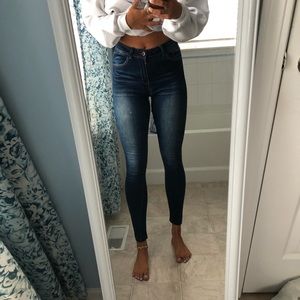 Women’s skinny jeans